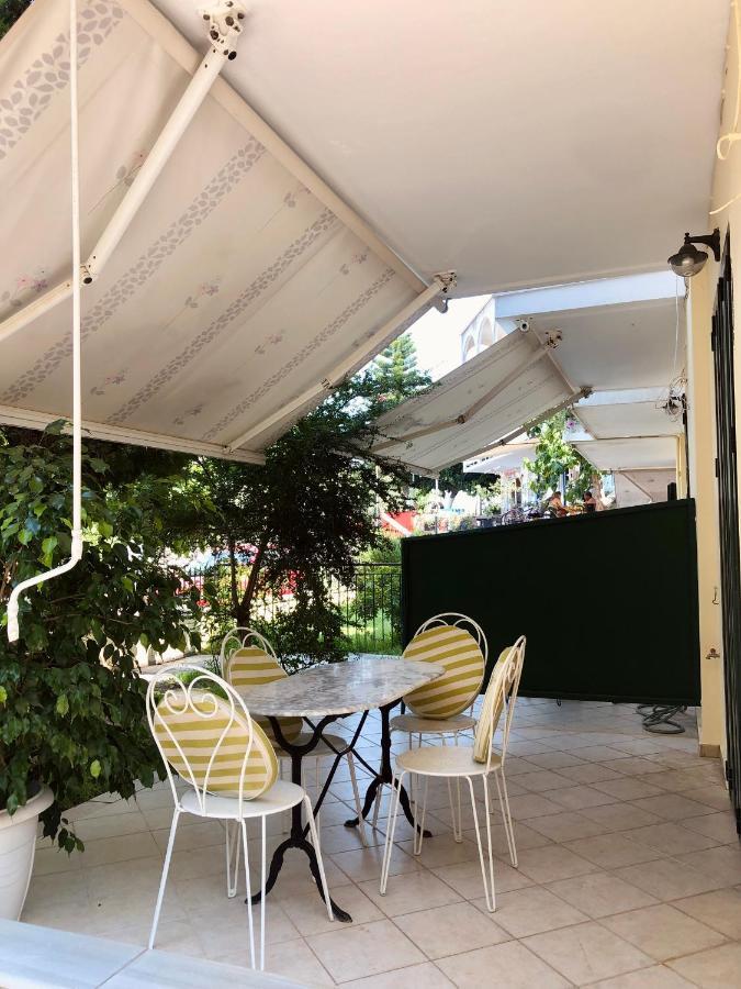 The Filoxenia Apartments,